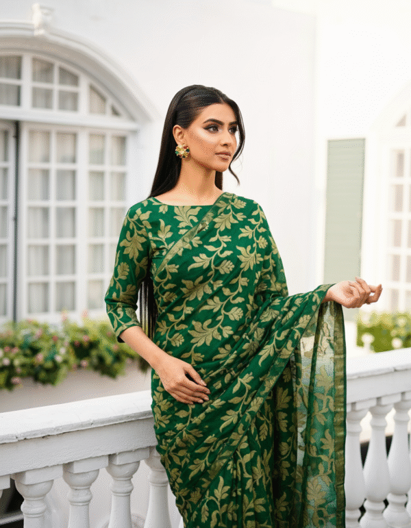 Banarsi Formal Gown Saree